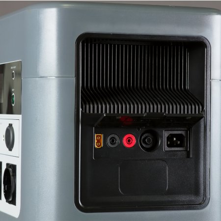 Портативная электростанция FUBAG AS 4800i (аккумулятор LiFePO4) в Астрахани фото