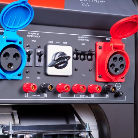 Бензиновый генератор FUBAG BS 8500 XD ES DUPLEX для одно и трехфазного режимов работы в Астрахани фото