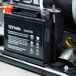 Бензиновый генератор с электростартером FUBAG PRG 5000 ES + Комплект колес и ручек для электростанций в ПОДАРОК в Астрахани фото